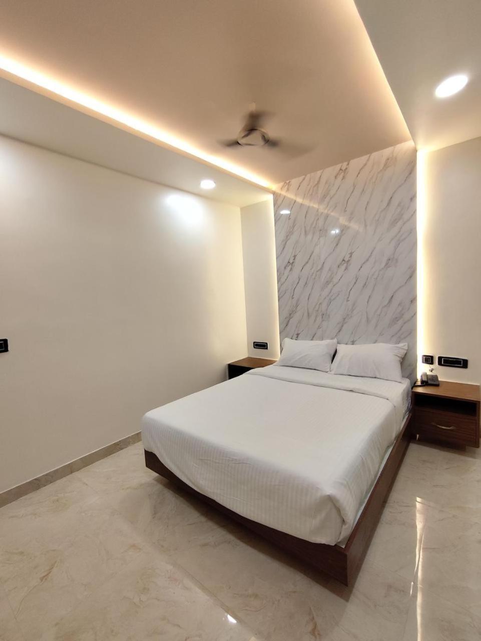 Sree Mahalakshmi Residency By K Hotels Virudunagar Exterior photo